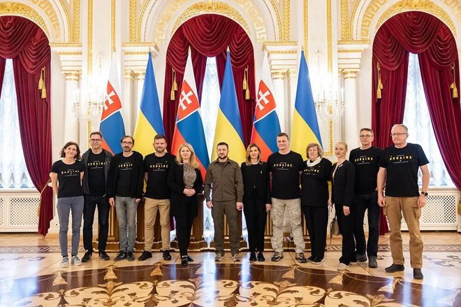 Владимир и Елена Зеленские на встрече с президентом Словакии Зузаной Чапутовой