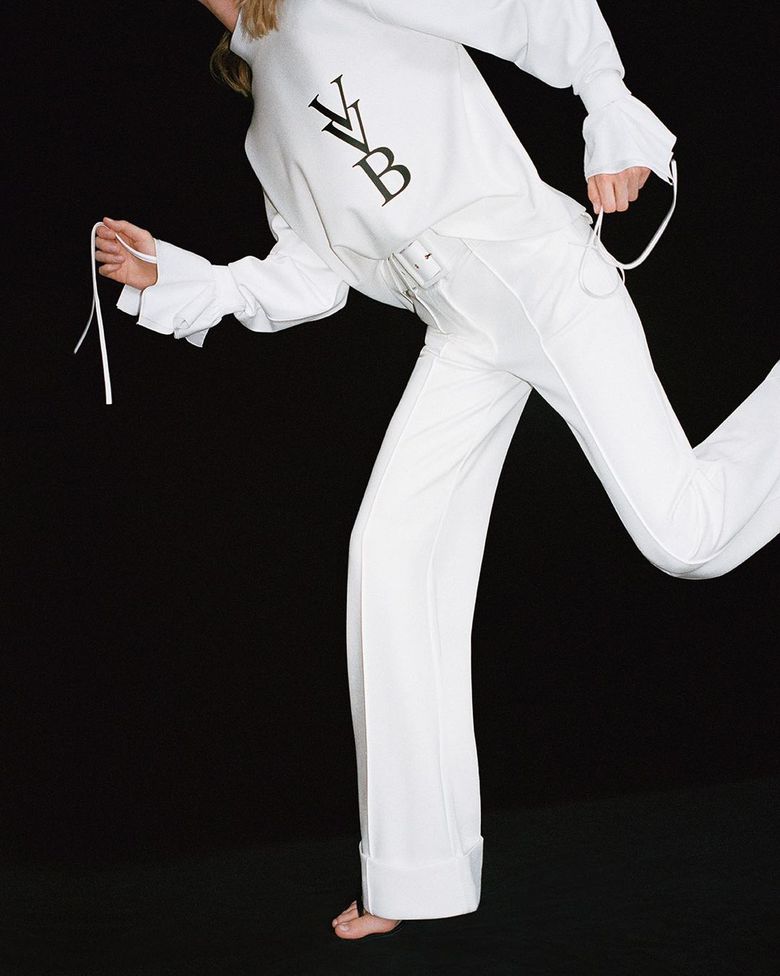 Брюки, которые визуально удлиняют ноги