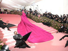 Леді Гага влаштувала яскравий перформанс на Met Gala-2019: фото, відео