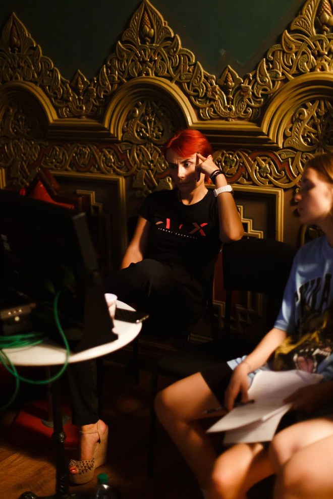 MELOVIN зняв кліп на пісню "Ты" з "Королевою України" в головній ролі