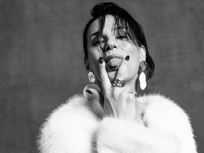 «Хороша погана дівчинка»: Єфросиніна знялася у відвертих образах