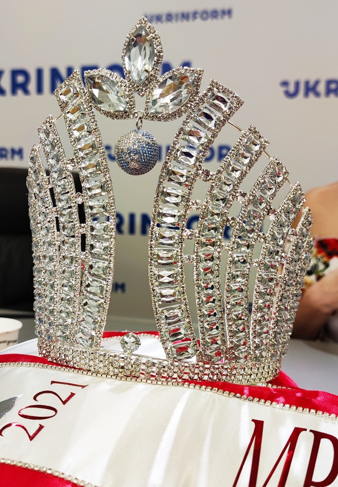 Корона Ms. Ukraine World International 2021