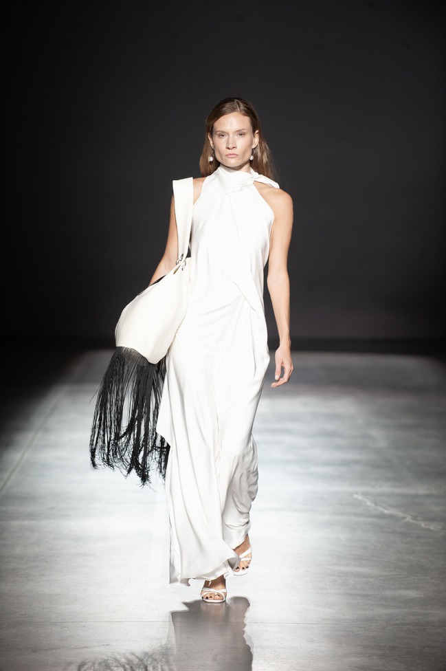 Elena BURENINA UFW Season No Season