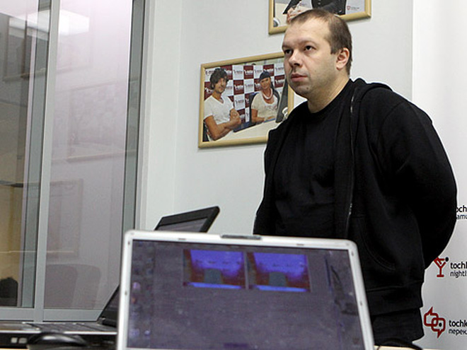 Денис Олейников