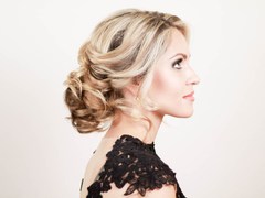 Пучок из локонов