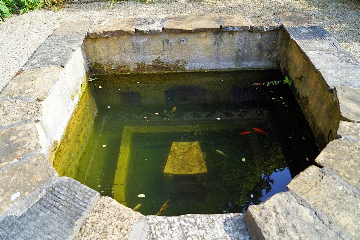 Село Castle Combe