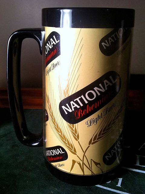 Выбери красивую термо-чашку