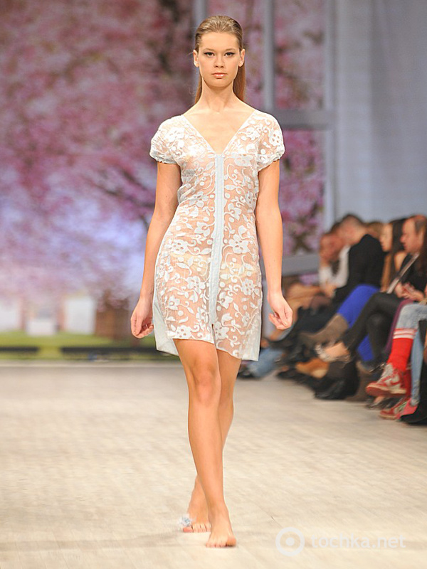 Показ Людмила КИСЛЕНКО