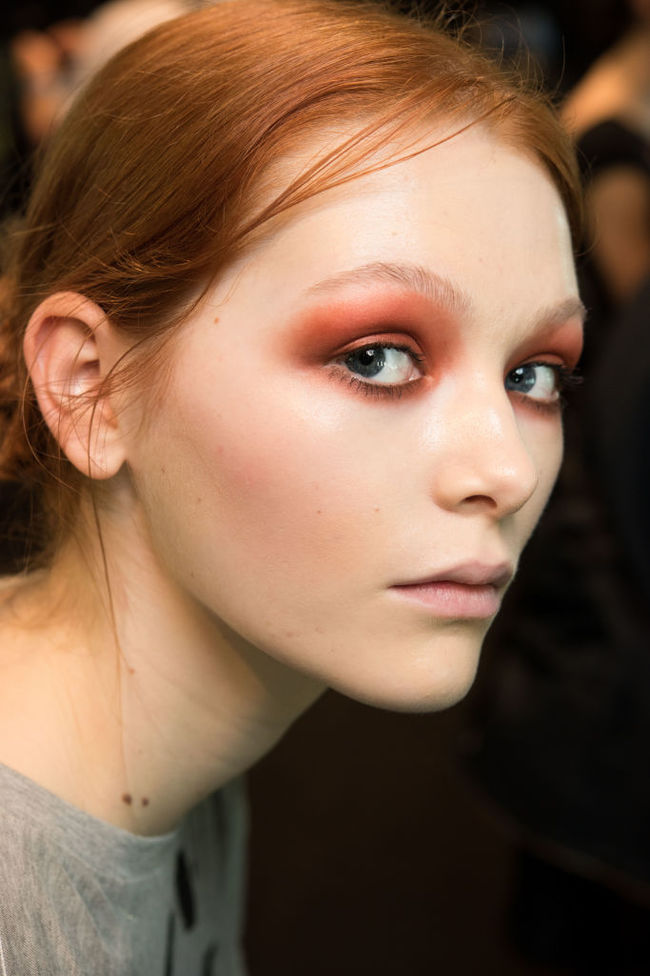 Відтінок бронзи на волоссі