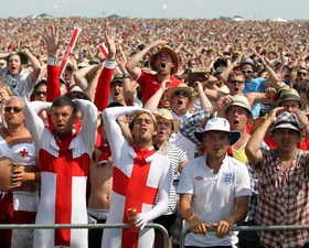 Гластонбери