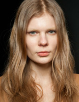 Бьюти-образ моделей с показа Gucci Осень 2015