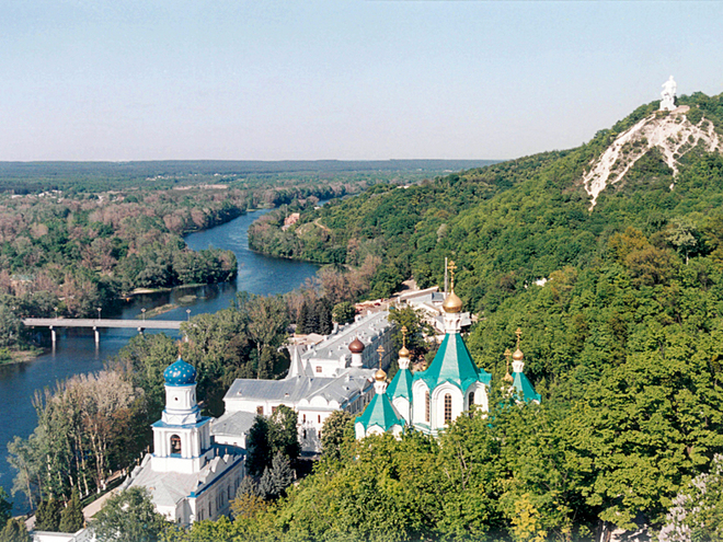 Куди поїхати на Великдень 2012: Святогірський монастир
