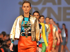 Показ Joanne Hynes