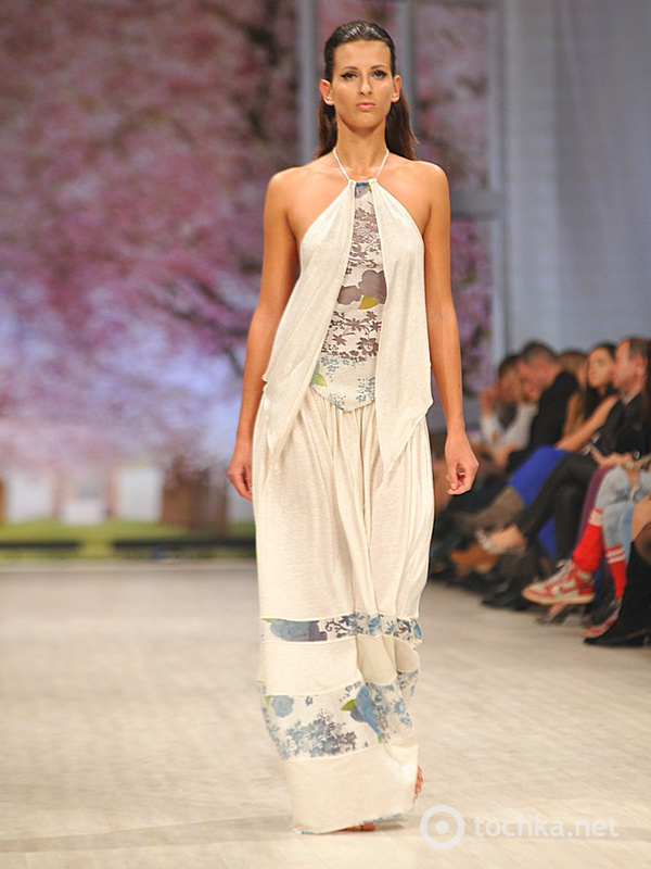 Показ Людмила КИСЛЕНКО