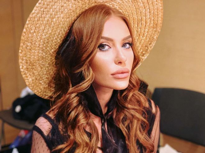 Слава Каминская