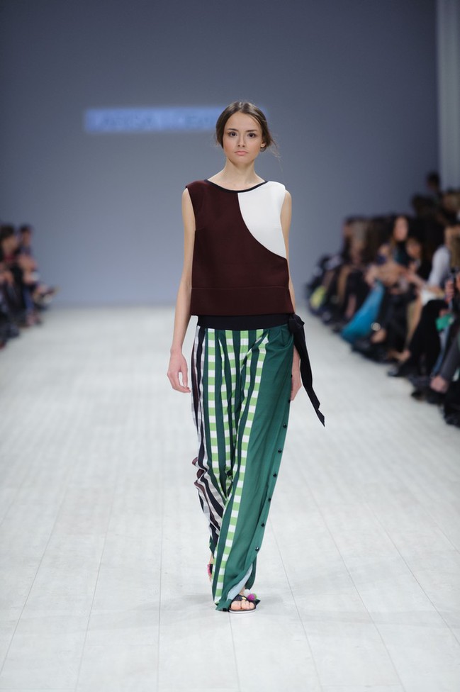 LARISA LOBANOVA ss 2016