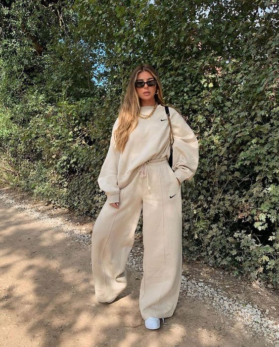 Модный спортивный костюм: главные тенденции