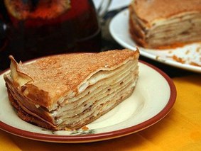 Блинный пирог с творожной начинкой Блинный пирог с творожной начинкой