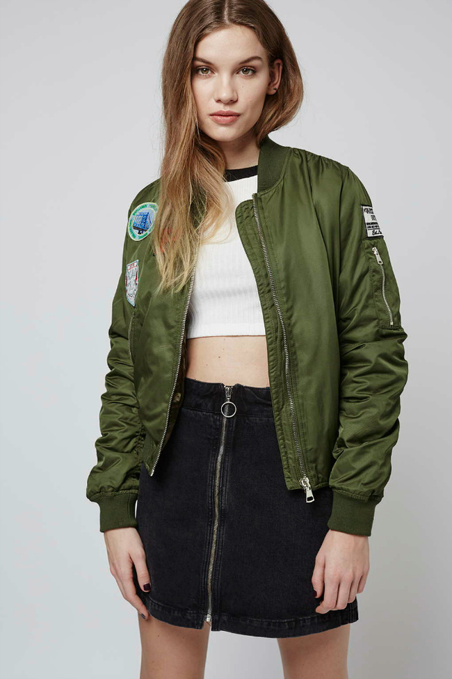 Модные куртки весны 2016: цвет хаки