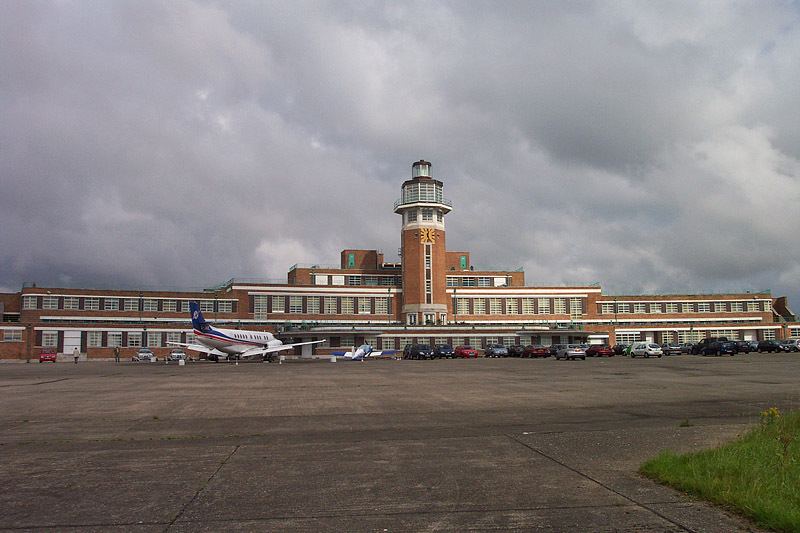 По стопам The Beatles: Аэропорт Джона Леннона