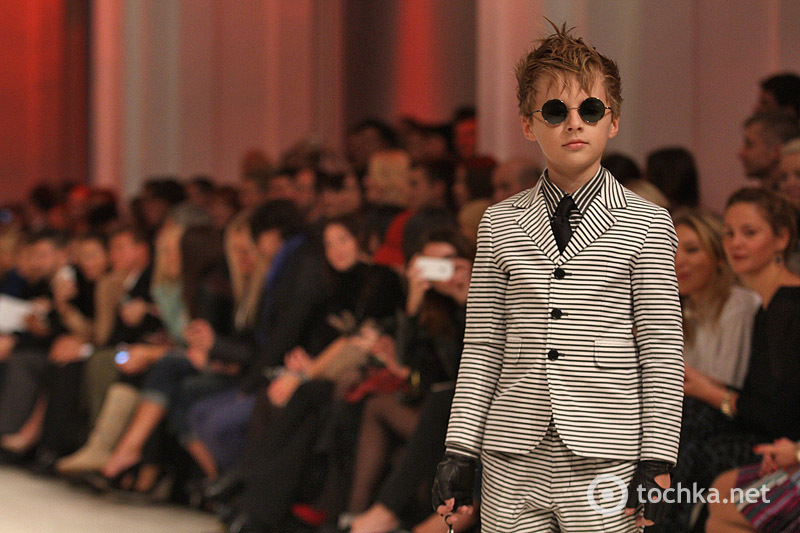 Показ ANISIMOV for 9,5