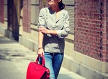 Longchamp издали книгу о сумке Le Pliage