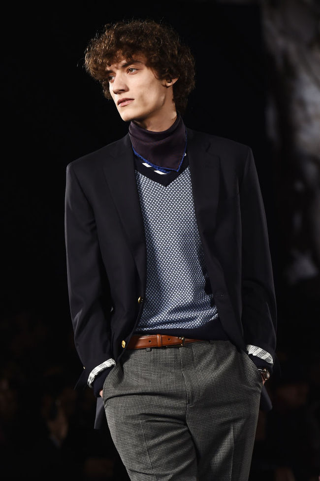 Модні стрижки: легка недбалість