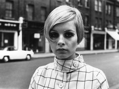 Легендарні зачіски зірок