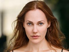 Стиль Мерьем Узерли