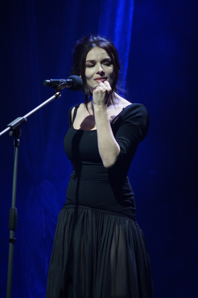 Надежда Мейхер представила авторский спектакль "Historia de Un Amor"