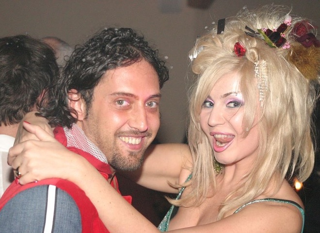 Білик показала, як обіймає Коляденко зранку - фото