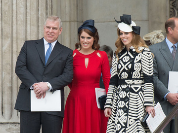 Палац «забанив» дочок експринца Ендрю через його зв'язки з Епштейном