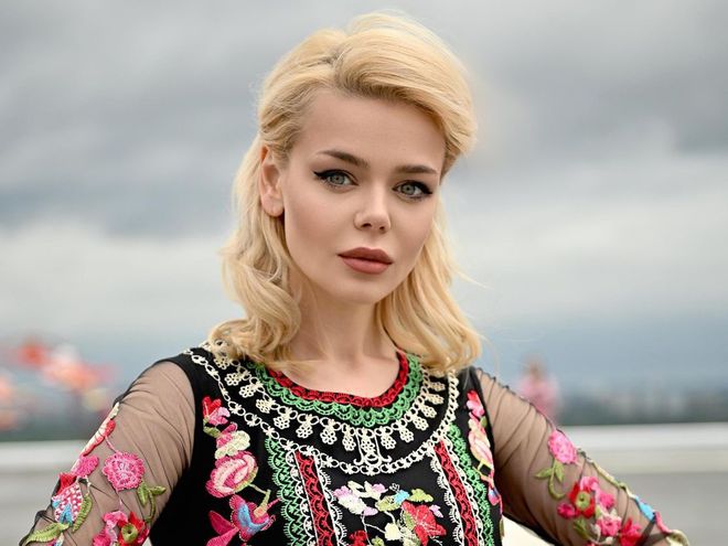 Алина Гросу