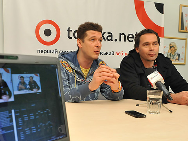 Два товарища