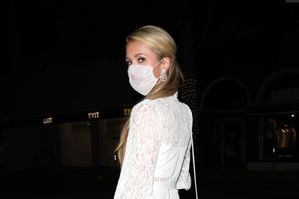 Пэрис Хилтон