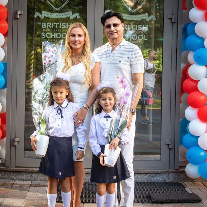 KAMALIYA та Мохаммад Захур з дочками