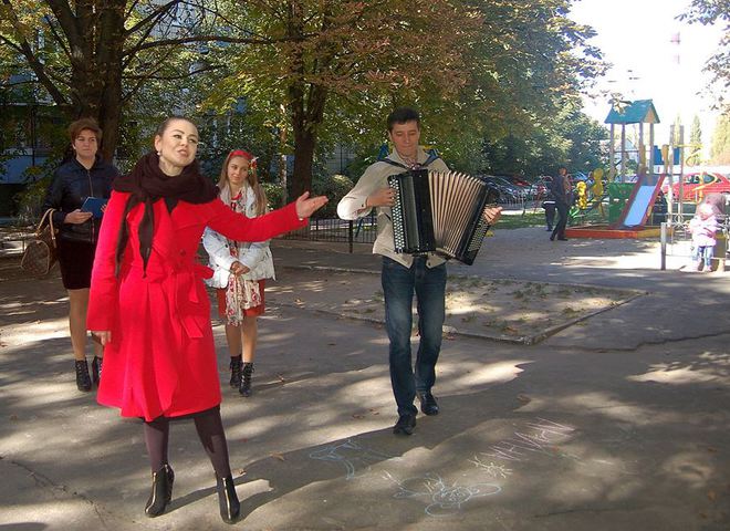 Алина Гросу