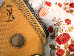 Какой праздник отмечают 28 июня