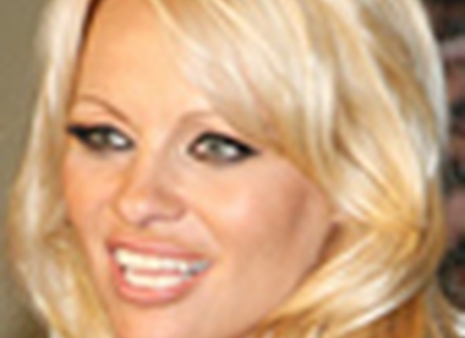 Памела Андерсон