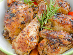 Курка в соєвому соусі в духовці: нюанси приготування