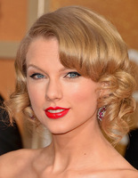 Образ Тейлор Свифт на Золотом Глобусе 2014 Образ Тейлор Свифт на Золотом Глобусе 2014