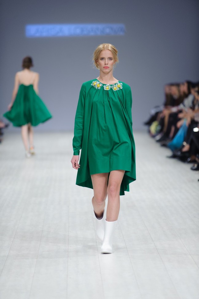 LARISA LOBANOVA ss 2016