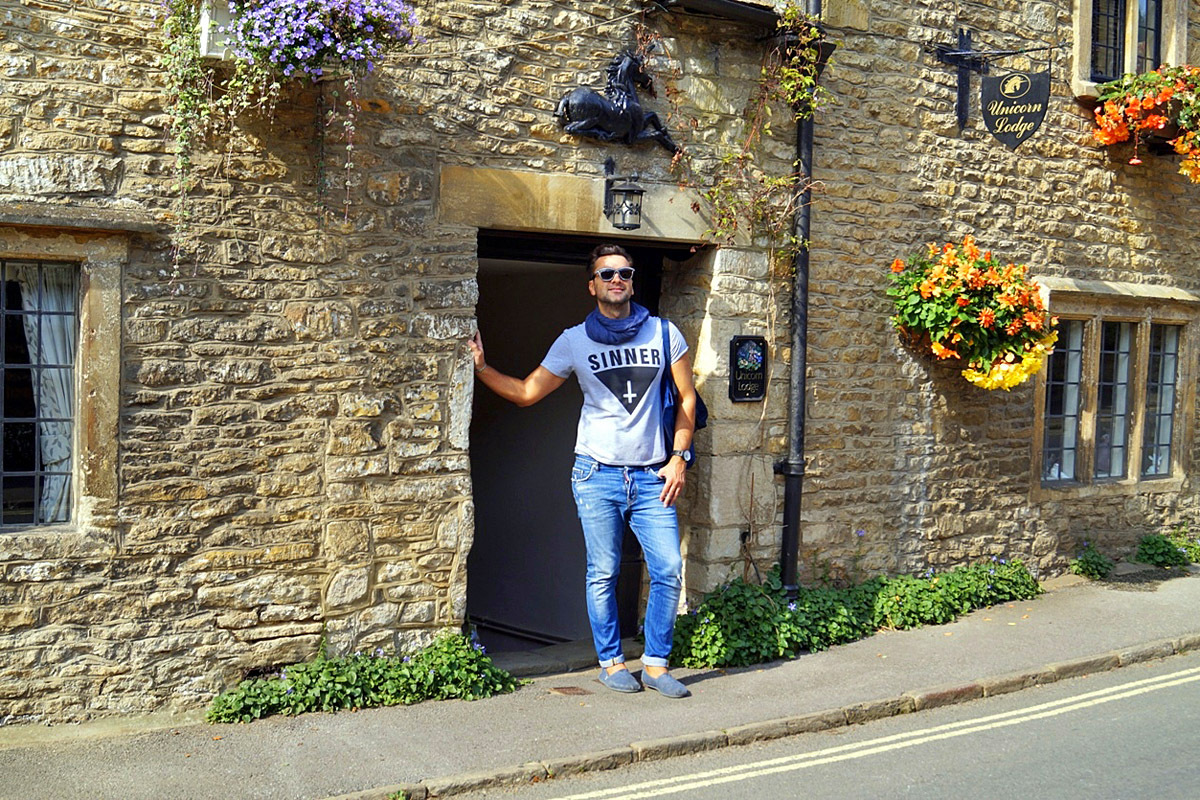 Село Castle Combe