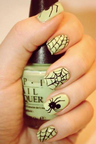 Прикольный маникюр на Хэллоуин