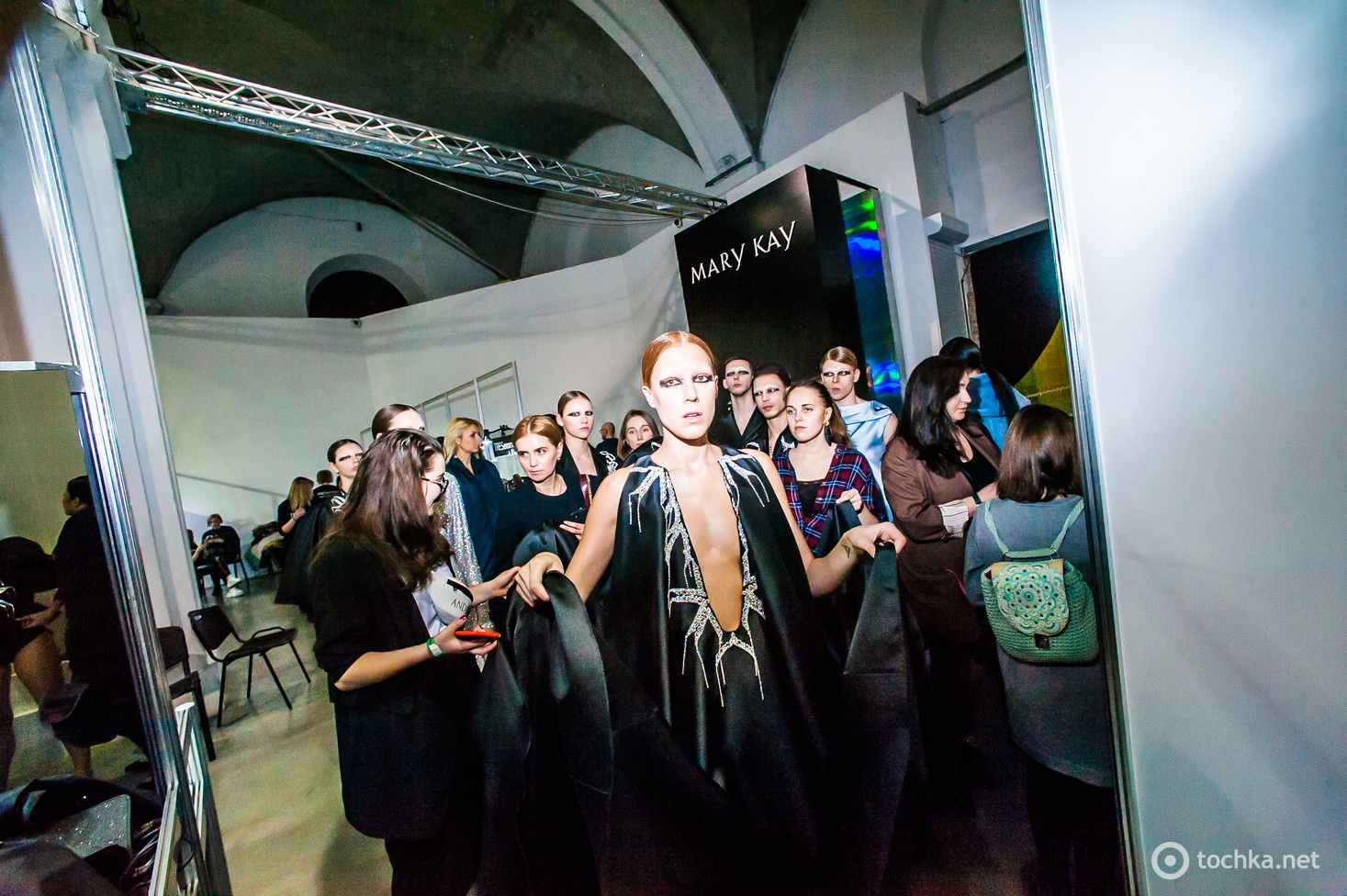 Backstage первого дня UFW FW20/21