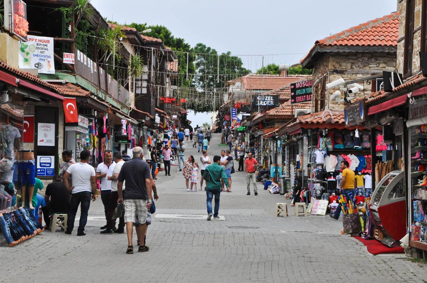 Многоликая Турция: старые улицы Анталии, Дюденский водопад и античный Сиде
