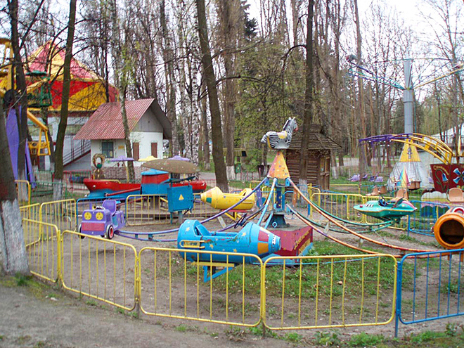 Советские объекты в Киеве (фото)