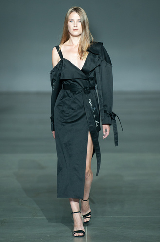 Показ Arutiunova: UFW noseason sept 2021 на Ukrainian Fashion Week noseason sept 2021