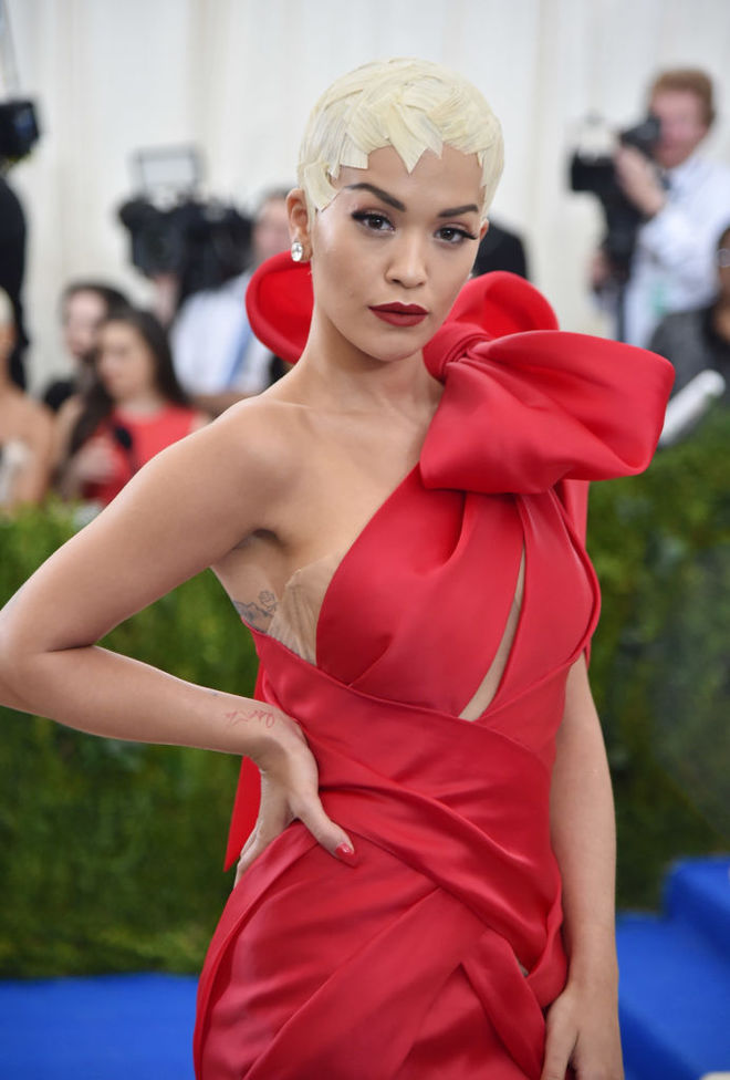 Met Gala 2017 прически