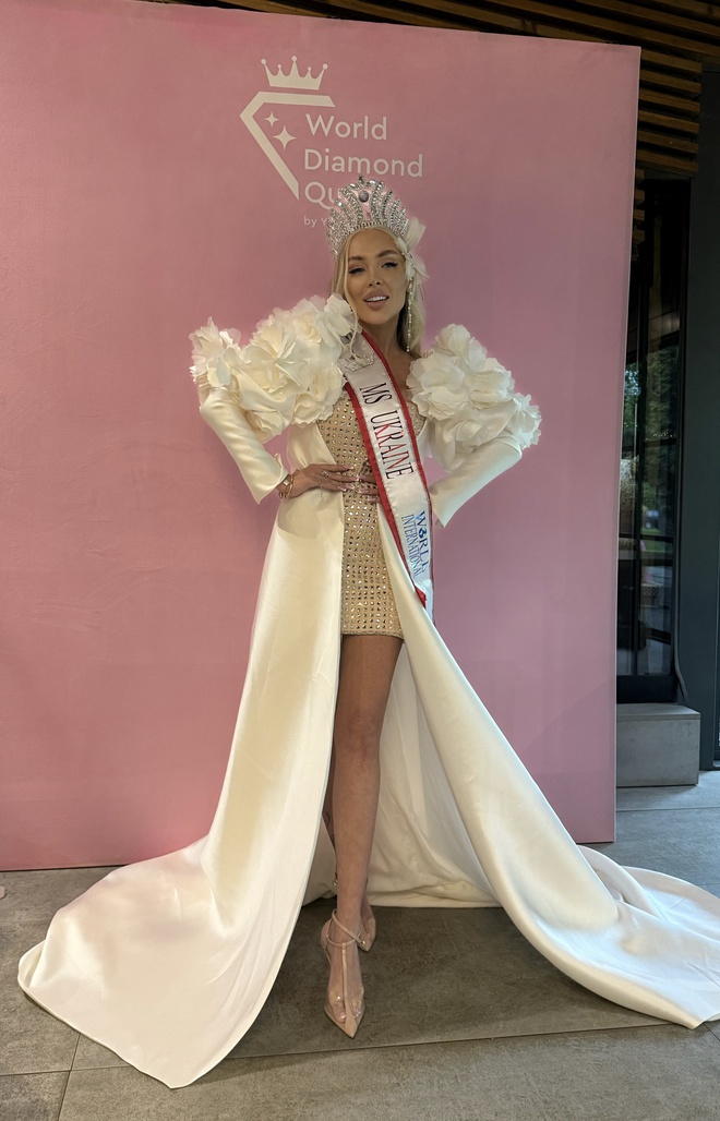 Юліанна Дружиніна з Луцька — "Mrs. Ukraine World International" і представить Україну в США